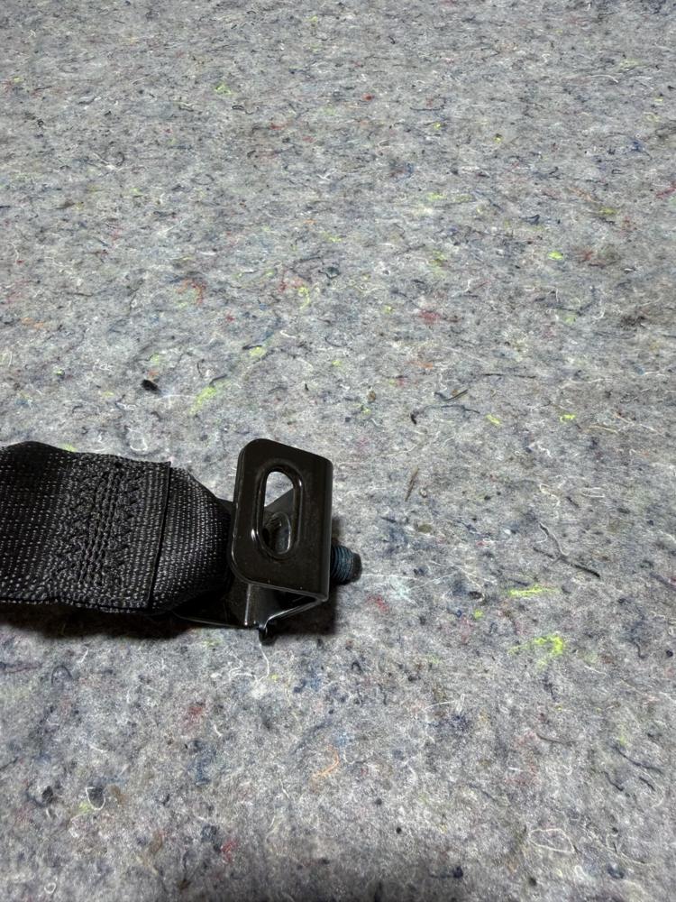 2016-2022 Chevrolet Spark Seat Belt Buckle 421712989 OEM – photo 4