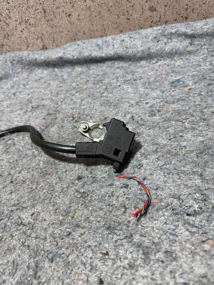 2011-2016 BMW F10 Negative Minus Battery Terminal Cable Wire 6121764465401 OEM – photo 4