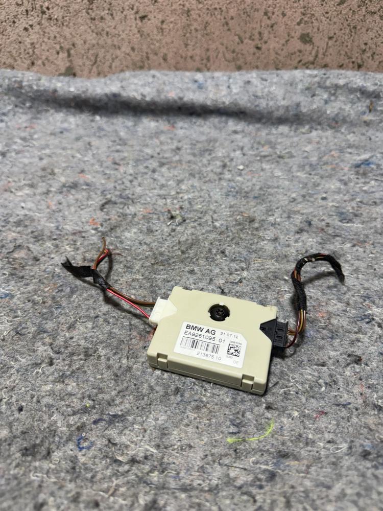 2011-2016 BMW 5/7 Series Antenna Suppression Filter Module EA926109501 OEM – photo 3