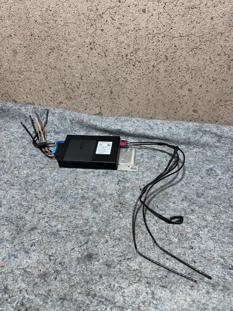 2013-2015 BMW F02 7 Series Telematics Radio Bluetooth Module 8410929324301 OEM – photo 1