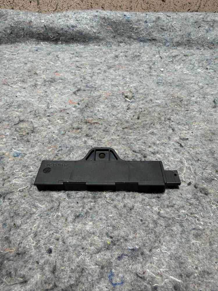 BMW 5 Antenna Module Unit 6520922083202 OEM – photo 2