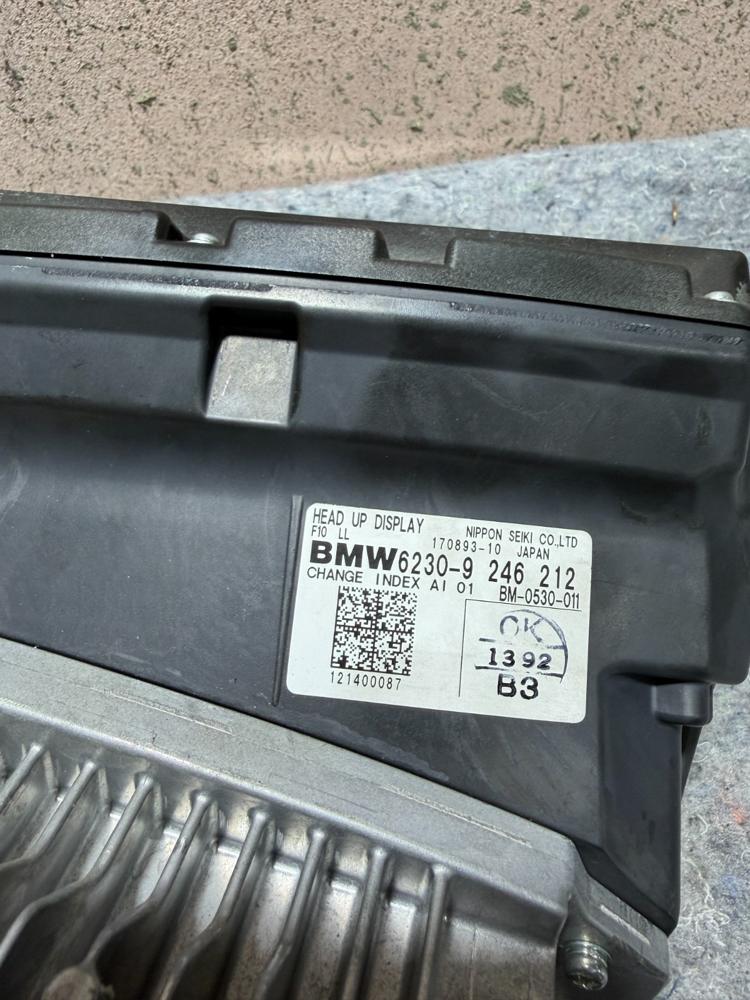2012-2016 BMW 5 Headsup Display 62309246212 OEM – photo 4