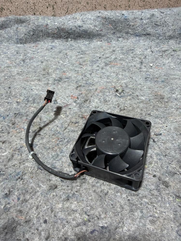 BMW Harman Kardon Amplifier Cooling Fan 6515698307502 OEM 2413R1 – photo 2