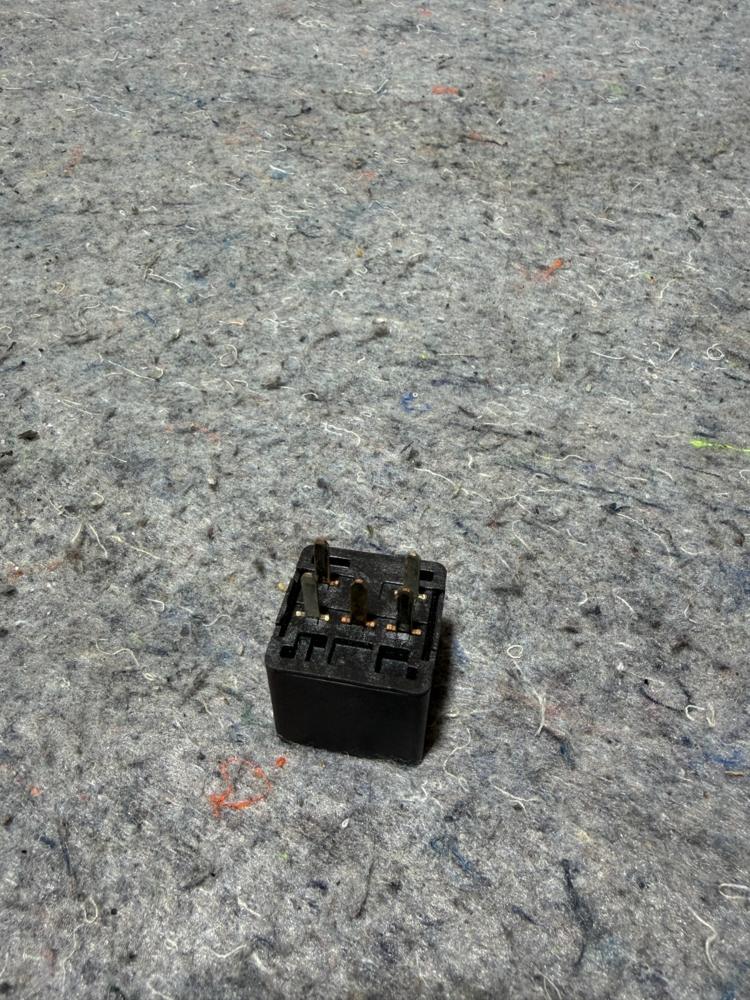 Omrom Relay 12177234 OEM New – photo 4