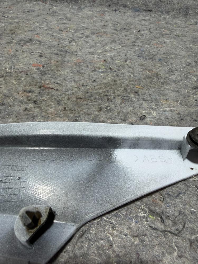 2015 Kawasaki EX300 Ninja Right Frame Cover Fairing 53065-0027 OEM – photo 4