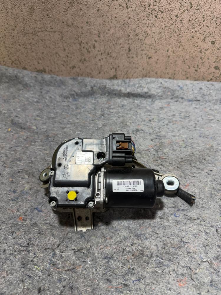 Ford Fusion Front Windshield LH Driverside Wiper Motor W000031200 OEM W000031198 – photo 1