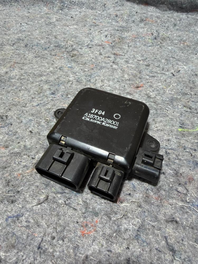 2009-2020 Nissan Cooling Fan Control Module Unit A18700A28001 OEM – photo 1