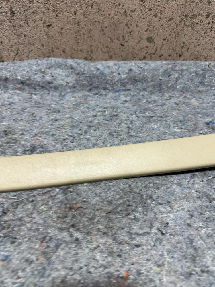 01-05 Lexus IS300 Left Side LH Door Floor Trim Panel 6791453010 Oe – photo 2