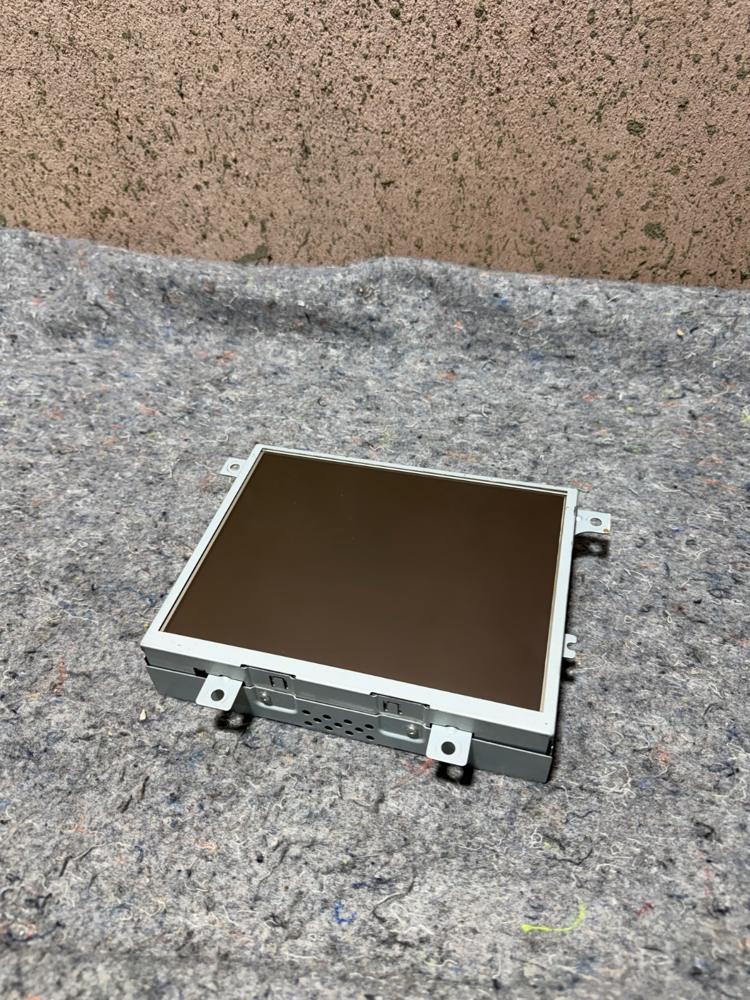 14-16 Maserati Ghibli Dash Naigation Display Screen Monitor 68282697AA OEM – photo 4