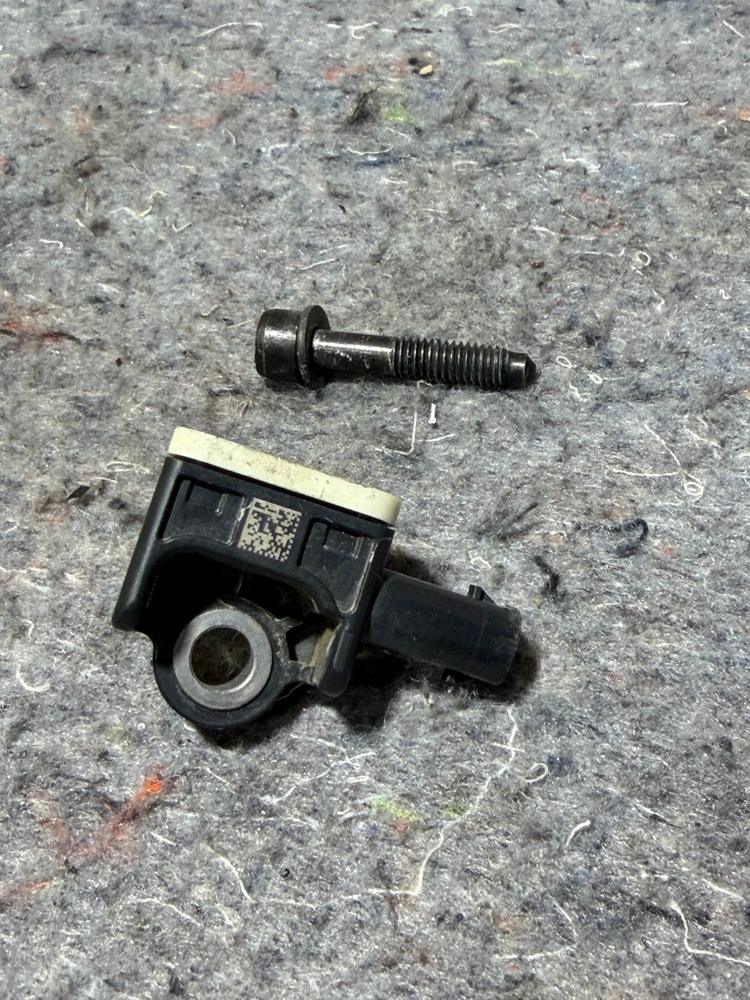 Mopar Accelertion Sensor 56054085AA OEM – photo 2