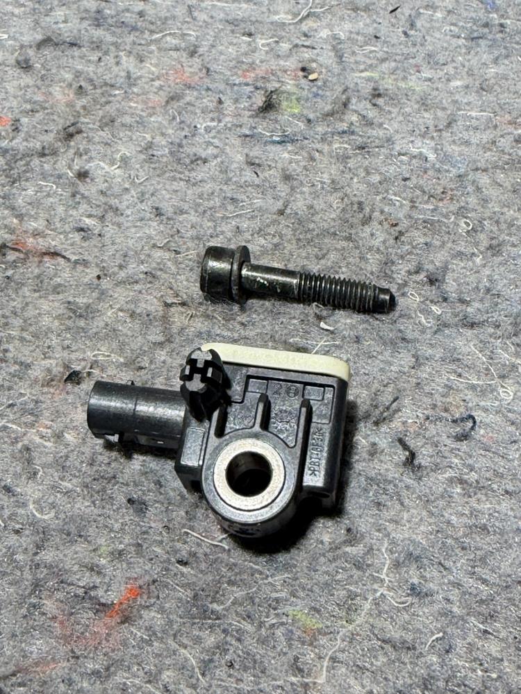 Mopar Accelertion Sensor 56054085AA OEM – photo 3