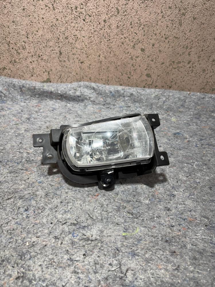 OEM Fog Light Lamp Right Side RH Kia Carnival Sedona 2006-2013 – photo 1