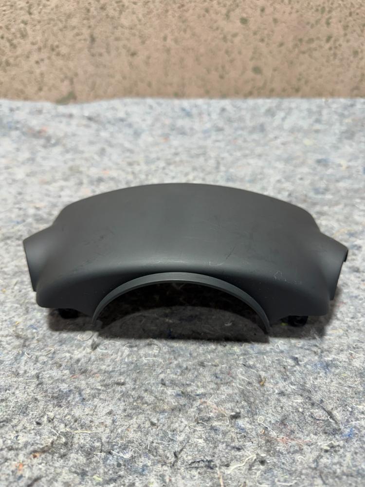 Infiniti Q50 Lower Steering Column Shroud Upper Cover Trim 484705CA1/3A OEM – photo 3