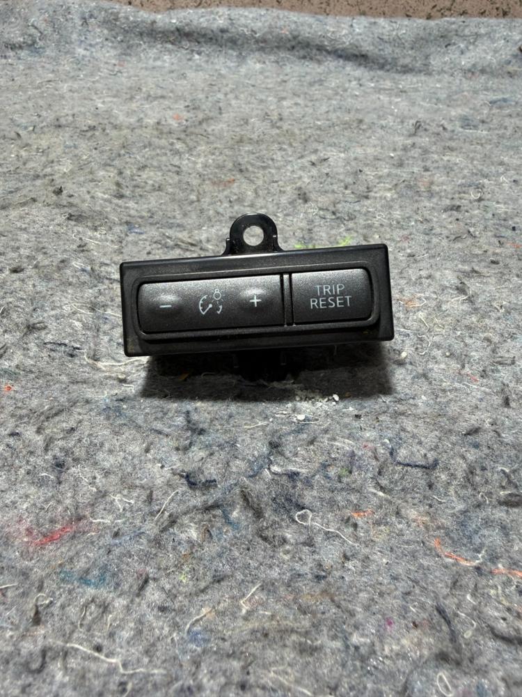 14-24 Infiniti Q50 Trip Reset Speedometer Interior Light Dimming Switch OEM – photo 1