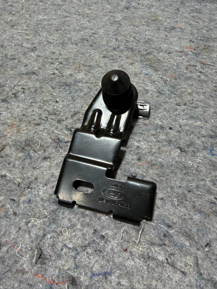 Ford F150 Anti Theft Alarm Hood Door Control Switch Indicator BL3T19A434AB OEM – photo 3