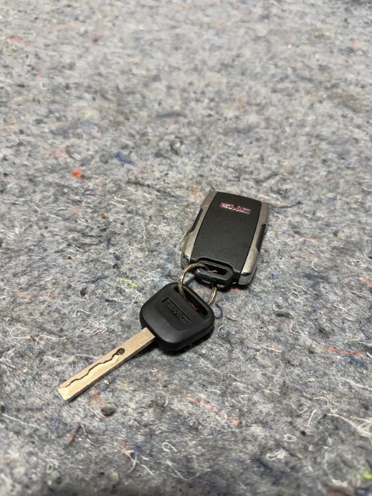 GMC Canyon Sierra Smart Key Fob 13580082 OEM – photo 3