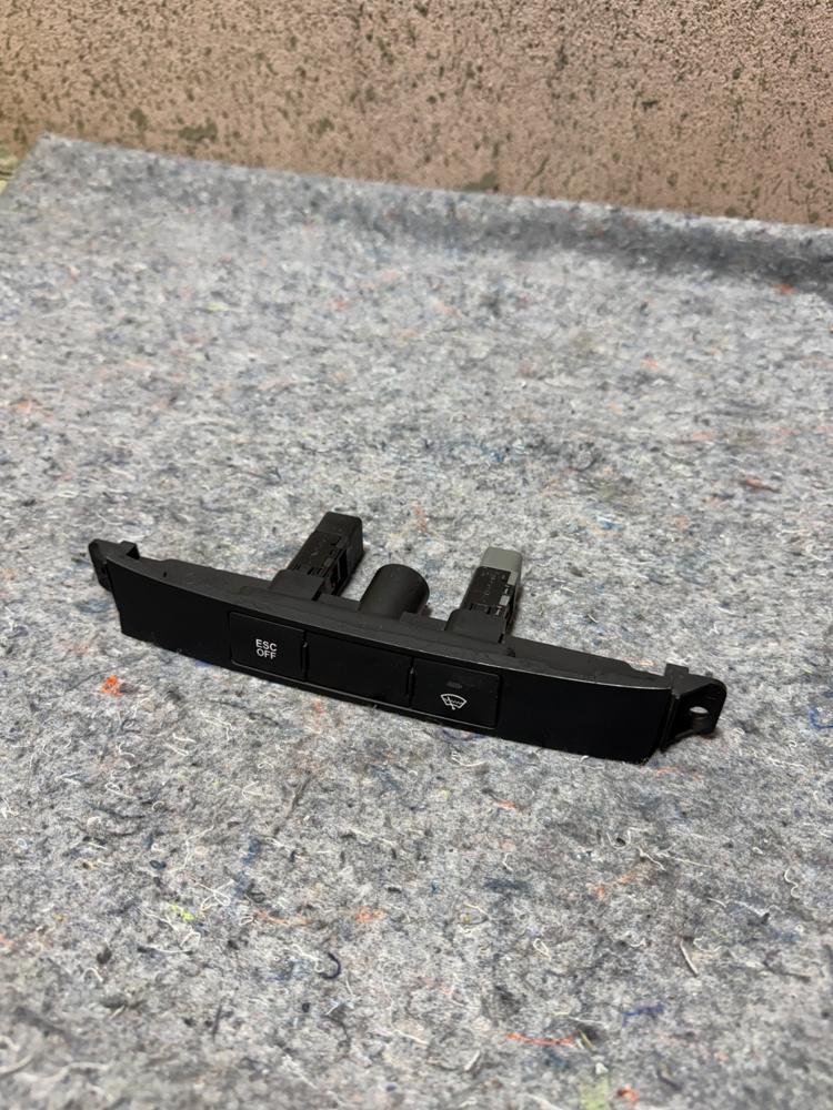 2008 Kia Sedona Esc Off Intermittent Wiper Switch Control Panel 93700-4D200 OEM – photo 1