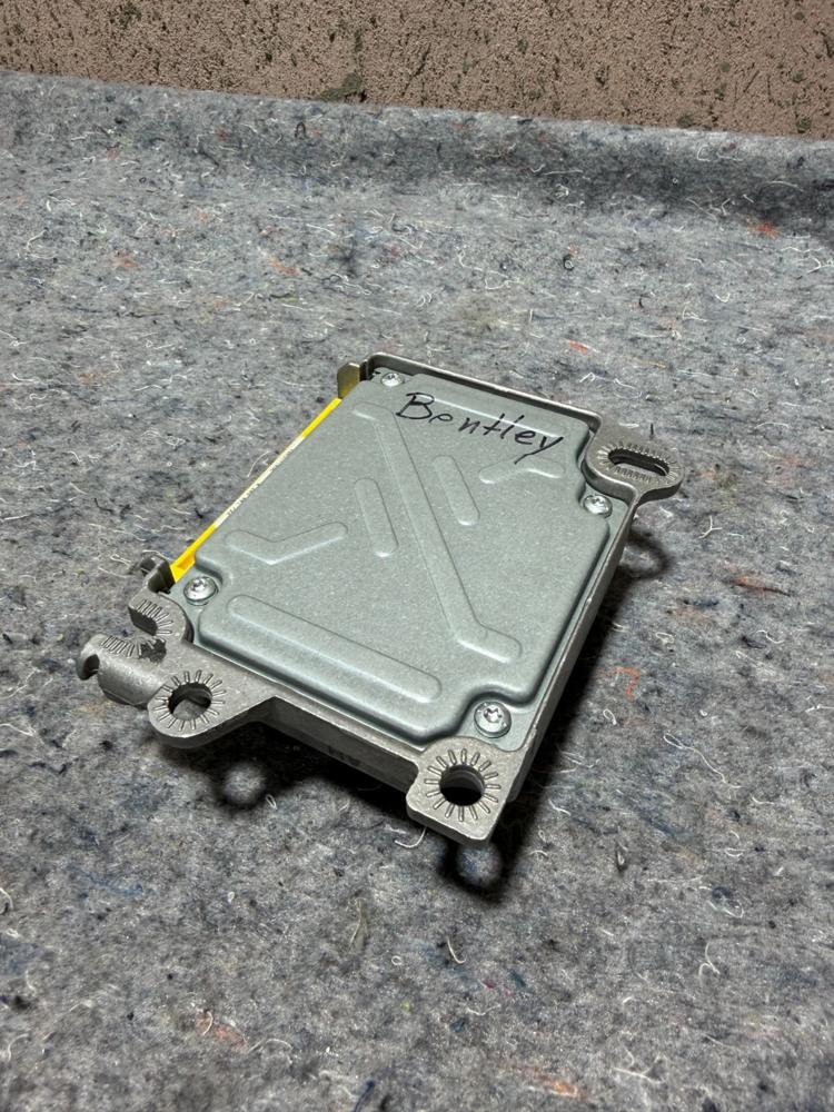 Bentley Continental Flying Spur Computer Control Module ECU 3D0909601E OEM – photo 2