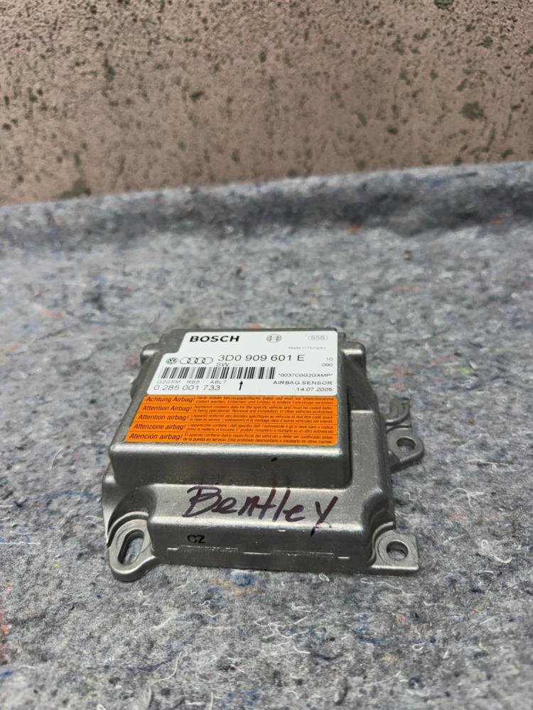 Bentley Continental Flying Spur Computer Control Module ECU 3D0909601E OEM – photo 3