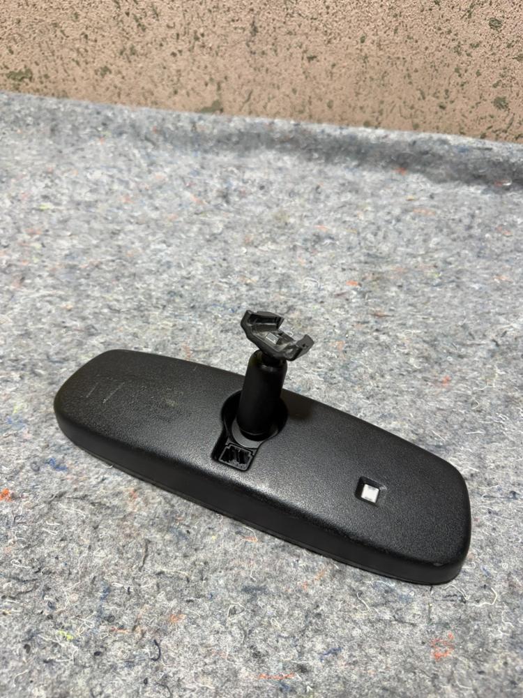 14-19 Infiniti Q50 Q60 Interior Rear View Mirror OEM 0B12HL4 – photo 2