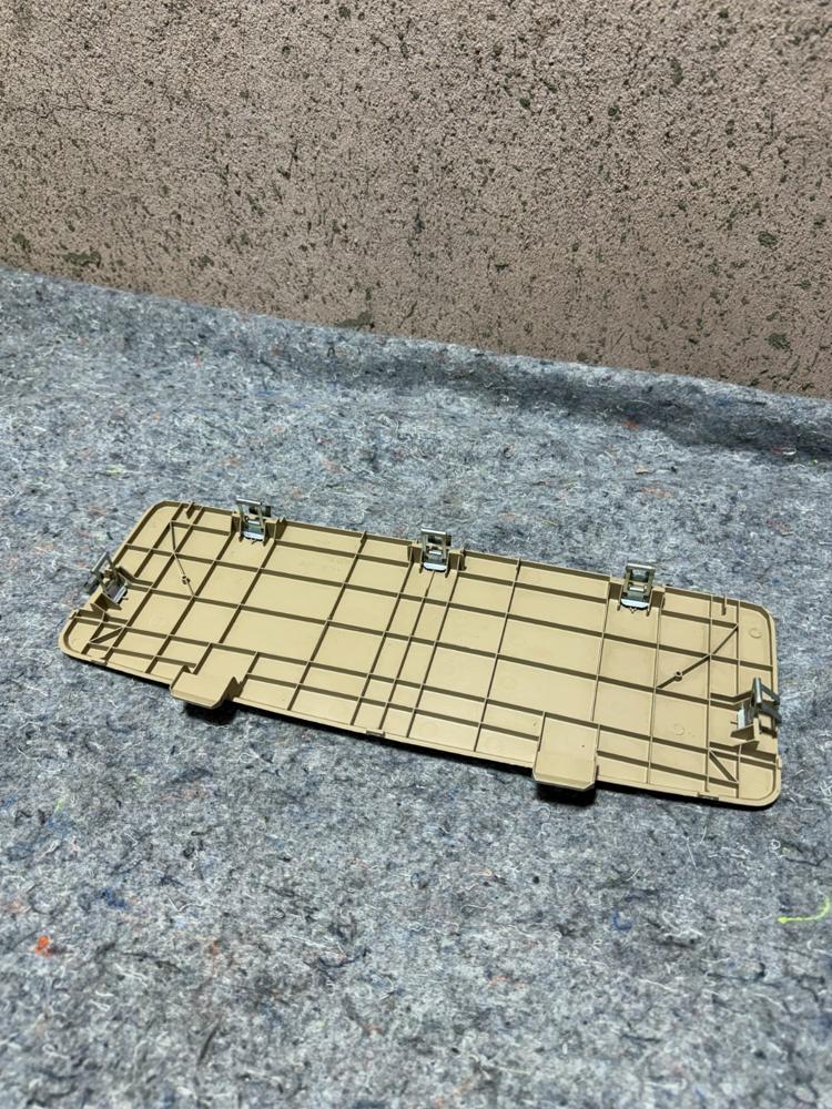 2003-2007 Nissan Murano Liftgate Access Third Brake Cover Panel 90139CA000 OEM – photo 3