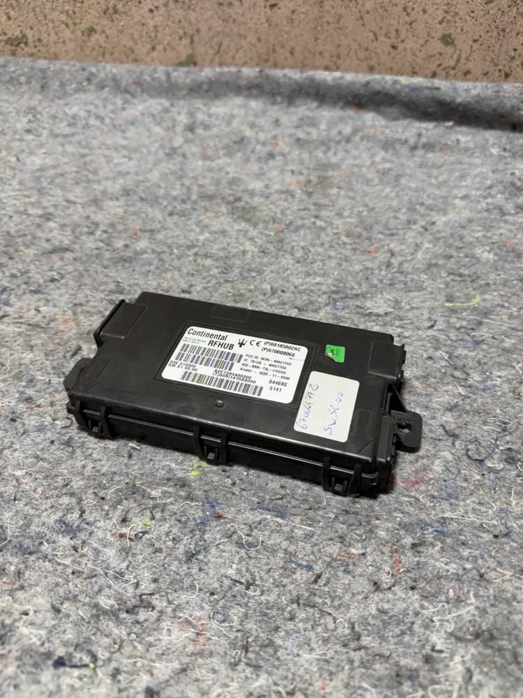 14-17 Maserati Ghibli Theft Passive Entry Control Module Unit 68185802AC OEM – photo 1