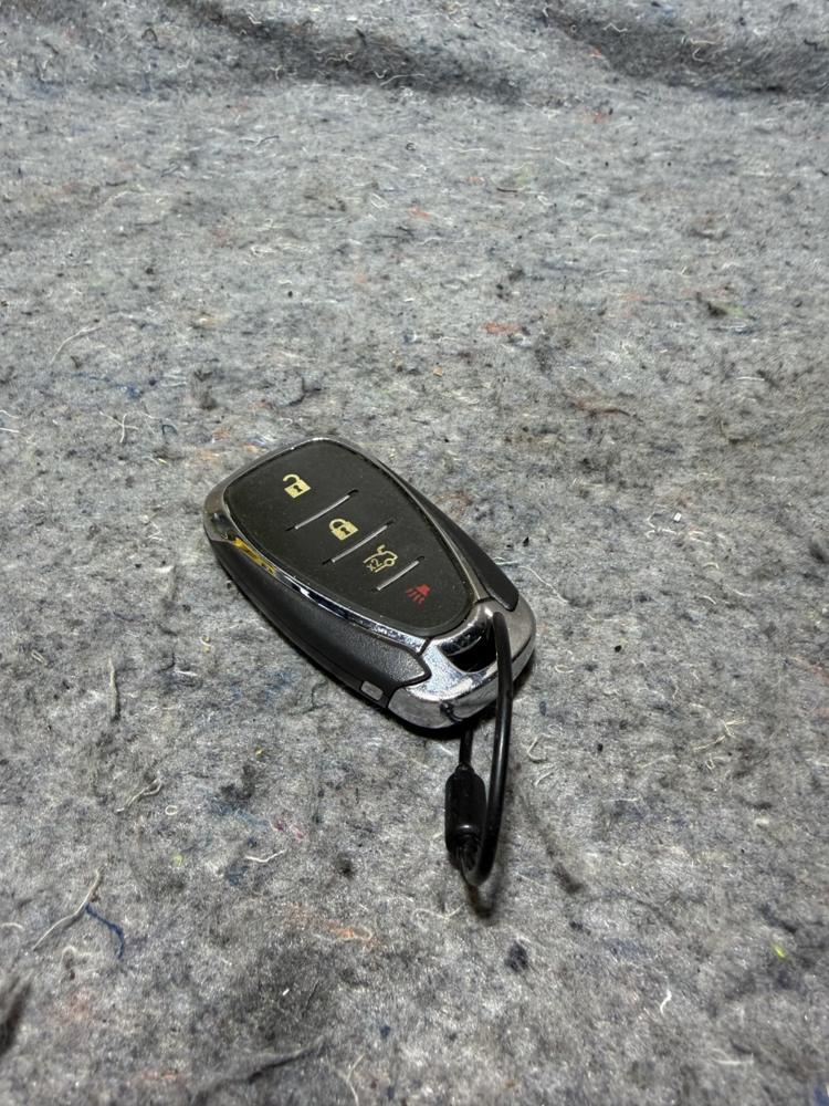 Chevy Button Remote Keyless Entry Smart Proximity Key Fob OEM – photo 3