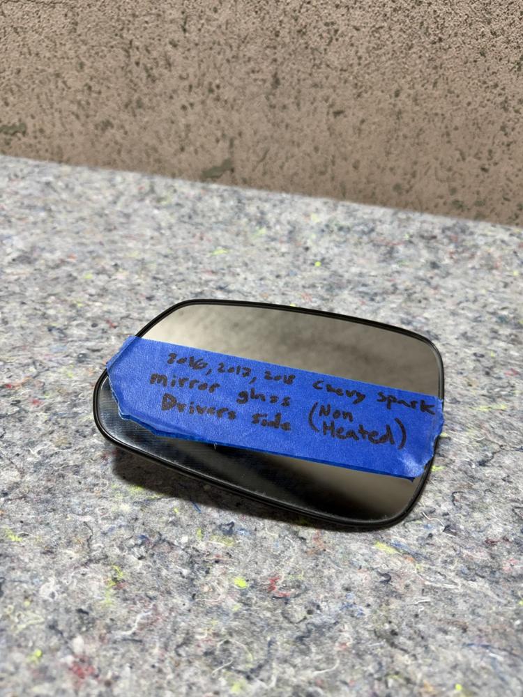 Chevrolet Spark Driver Door Left Side Non Heated Mirror Glass LH Gm OEM – photo 1