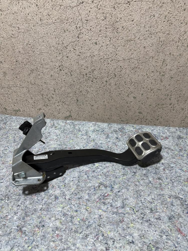 06-12 Bentley Continental Flying Spur Brake Foot Pedal Assembly 3W1723139 OEM – photo 1