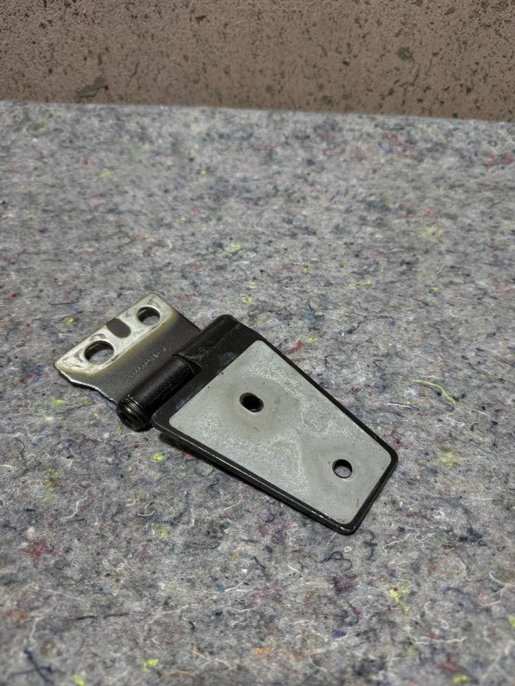 Genuine Mopar Door Hinge Right RH 55395384AH OEM – photo 4