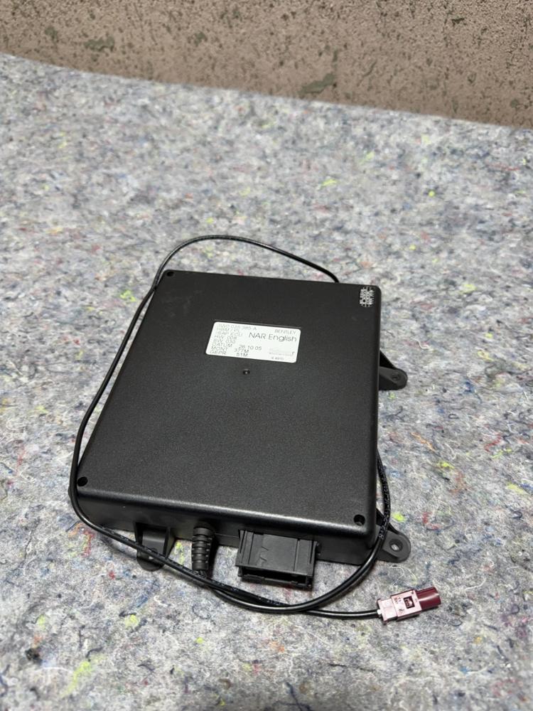 Telephone Control Module ECU 3W0035385A OEM Bentley Continental Flying Spur OEM – photo 1
