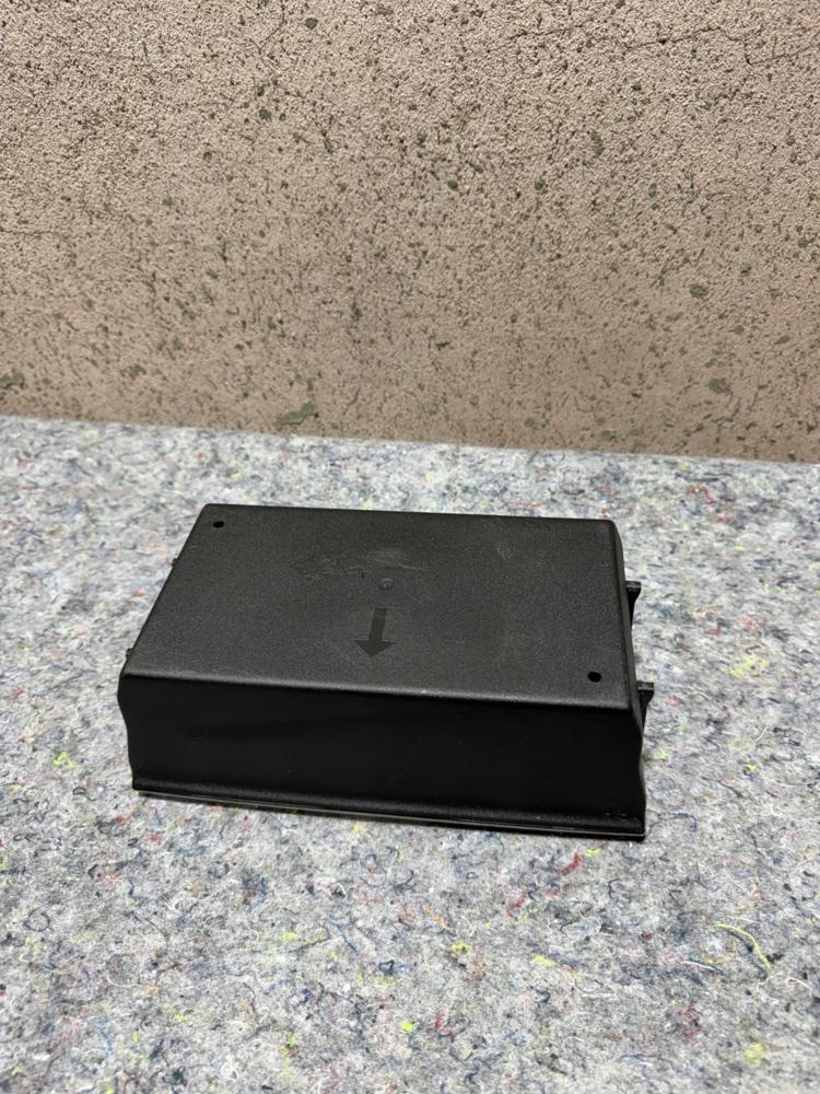Chevrolet Silverado 1500 GMC Sierra 1500 Center Console Cup Holder OEM – photo 4