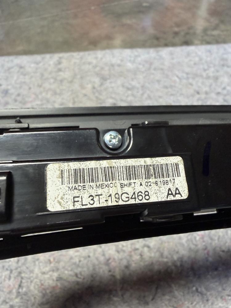 Ford Raptor Heads Up Display Emergency Message Screen FL3T-19G468-AA OEM – photo 2