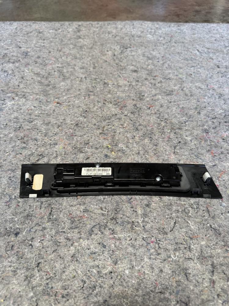 Ford Raptor Heads Up Display Emergency Message Screen FL3T-19G468-AA OEM – photo 4