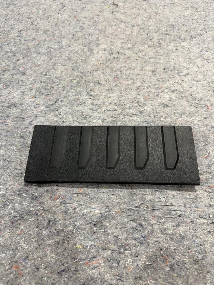 Ford F250 F350 Super Duty Rear Scuff Plate Right RH GL3B1613244A3ZHE OEM – photo 3