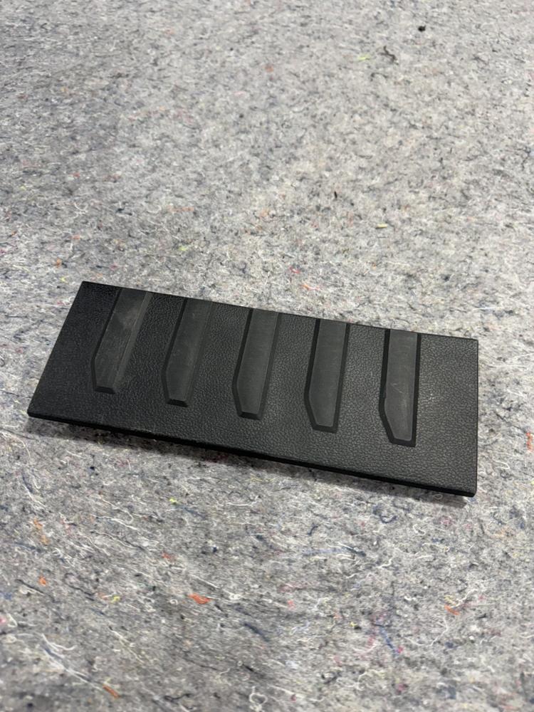 Ford F250 F350 Super Duty Rear Scuff Plate LH Left GL3B1613345AA3ZHE OEM – photo 1