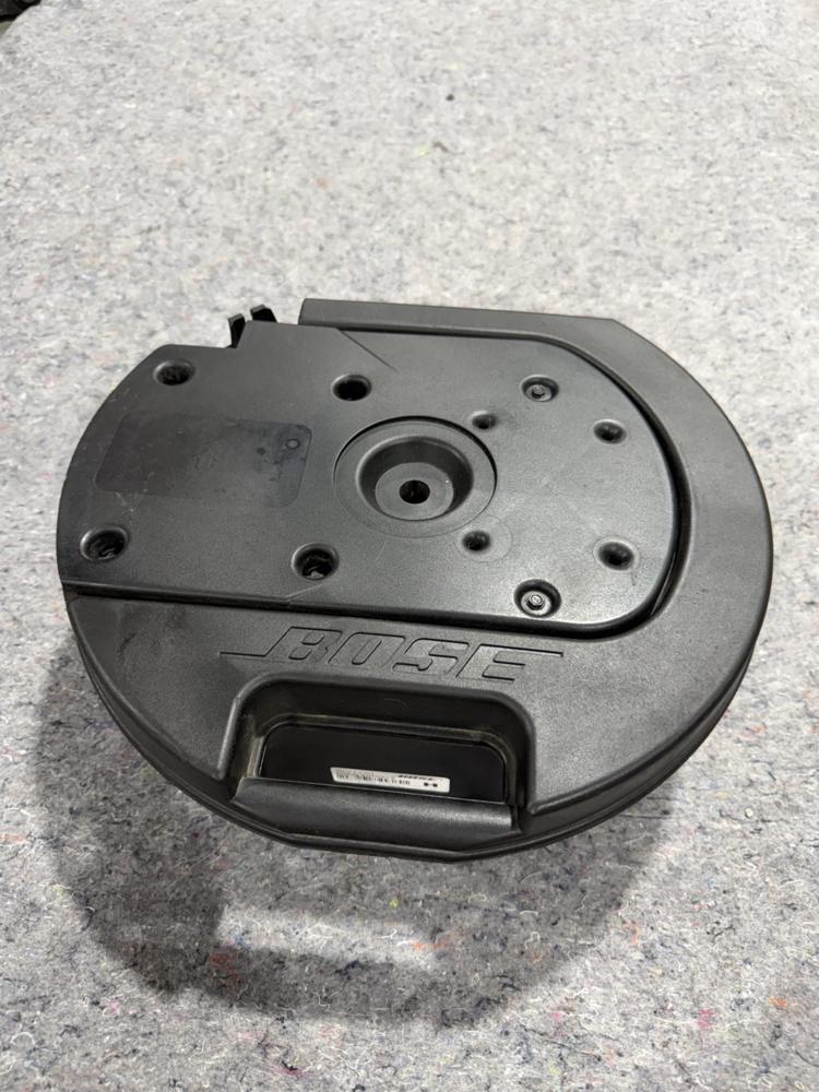 04-07 Nissan Murano Rear Subwoofer Audio Speaker 28170CA10A OEM – photo 1