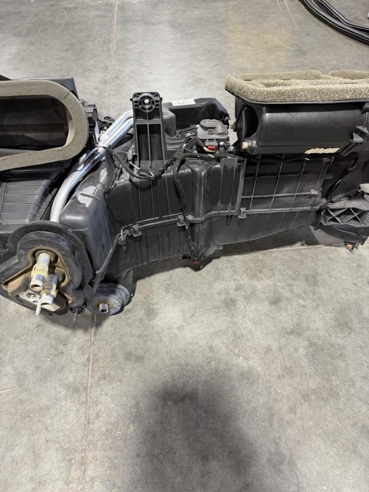 Ford Raptor Front HVAC A/C Heater Core Blower Housing Unit HL3H19B555SH OEM – photo 2