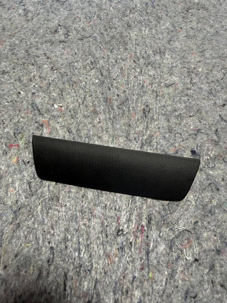 3016 Scion Ia Yaris Mazda Trim Panel DA6C-5525 OEM – photo 3