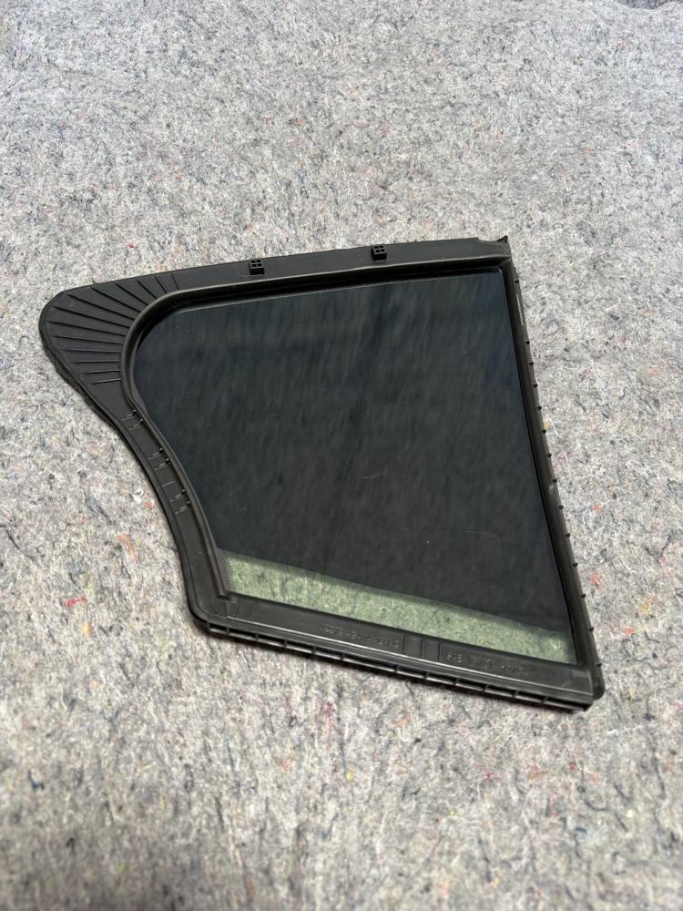 19-24 Infiniti Q50 Rear Left Quarter Glass Window 822734GA0A OEM – photo 2