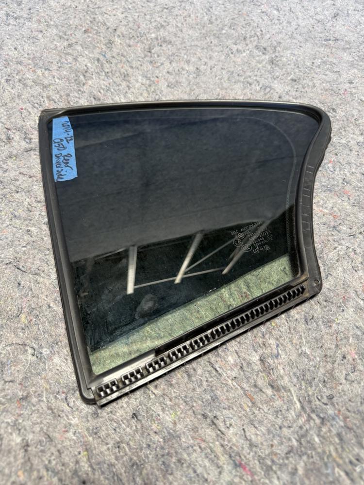 19-24 Infiniti Q50 Rear Left Quarter Glass Window 822734GA0A OEM – photo 3