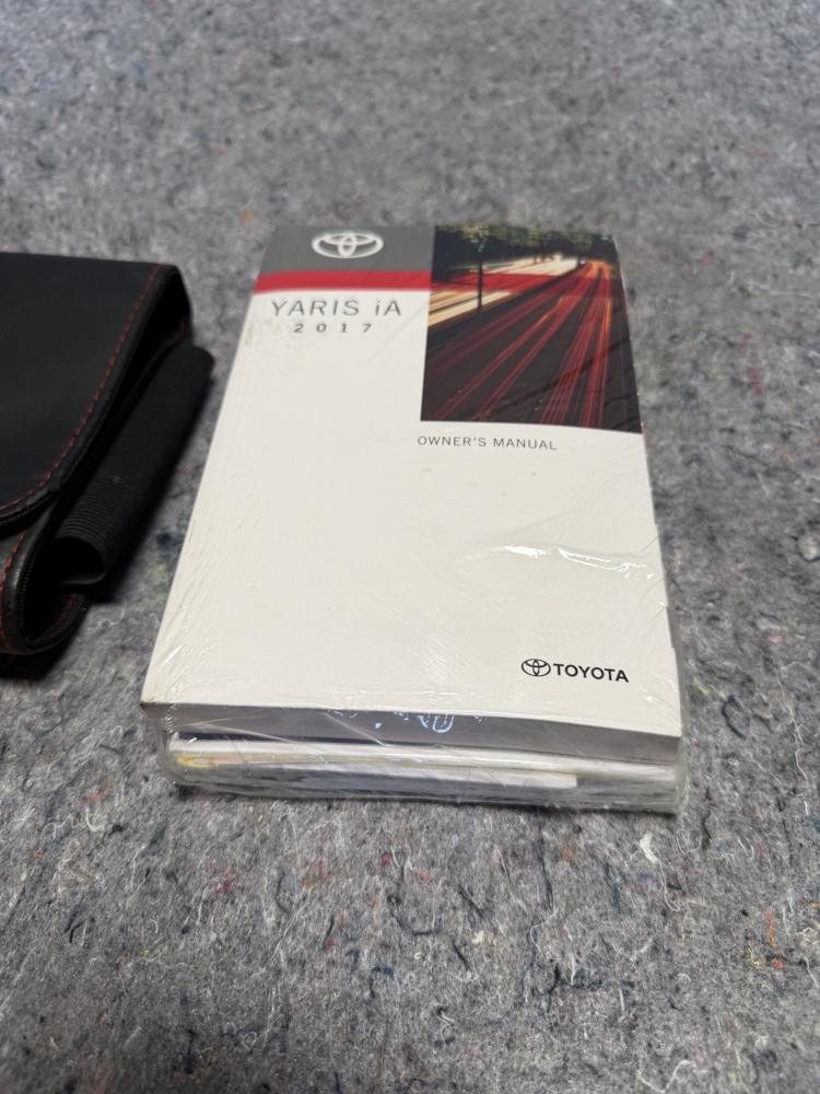 2017 Toyota Yaris Ia Owner's Manual OEM – photo 4