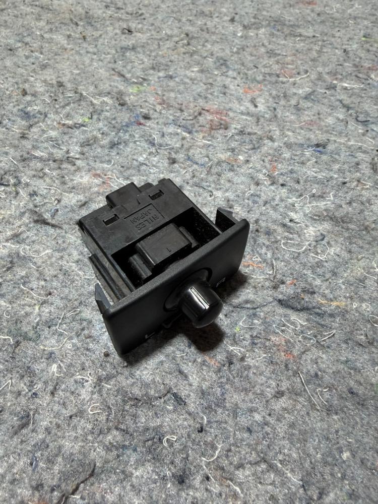 Switch 6Y13T – photo 4