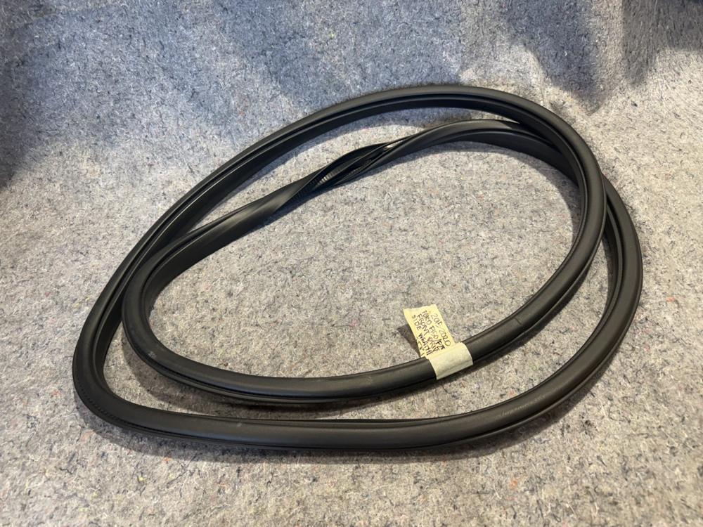 21-25 Ford F150 Front Left Driver Side Door Weatherstrip Rubber Seal OEM – photo 1