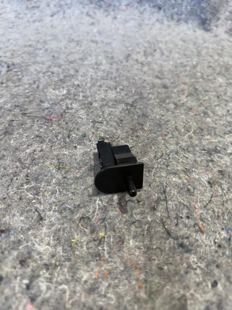 15-20 Ford F150 Glove Box Door Adjar Switch Assembly FL3Z-14413-C OEM – photo 2