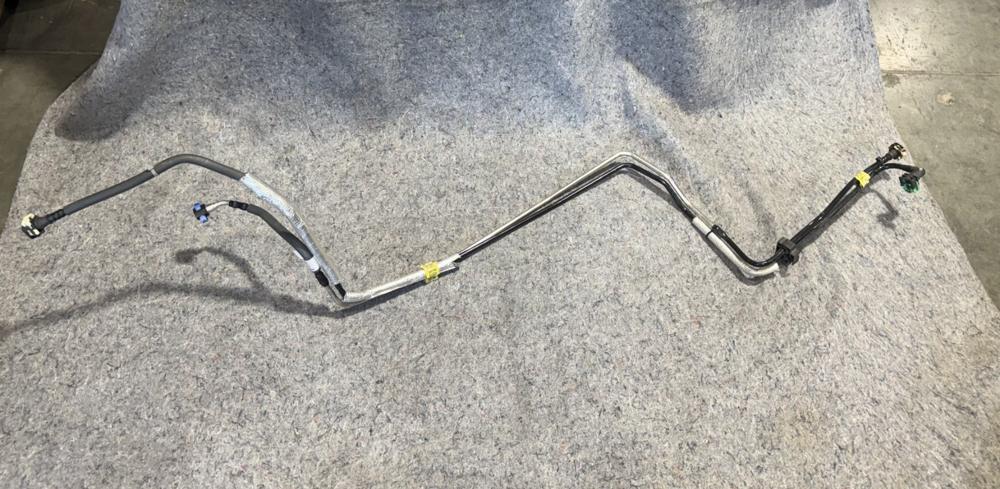 Ford Expedition Fuel Line Tube Assembly NL14-9J279-KA OEM – photo 1