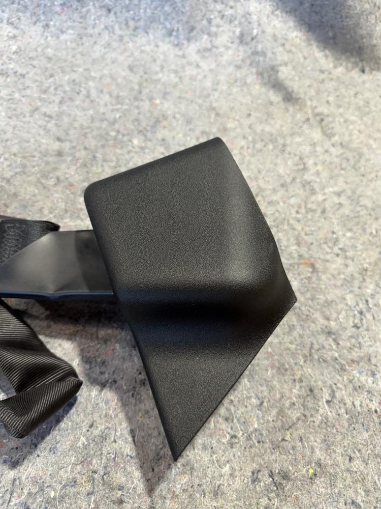 Ford F150 Raptor OEM RH Right Rear Seat Belt FL3B16611B68GG3ZHE OEM – photo 2