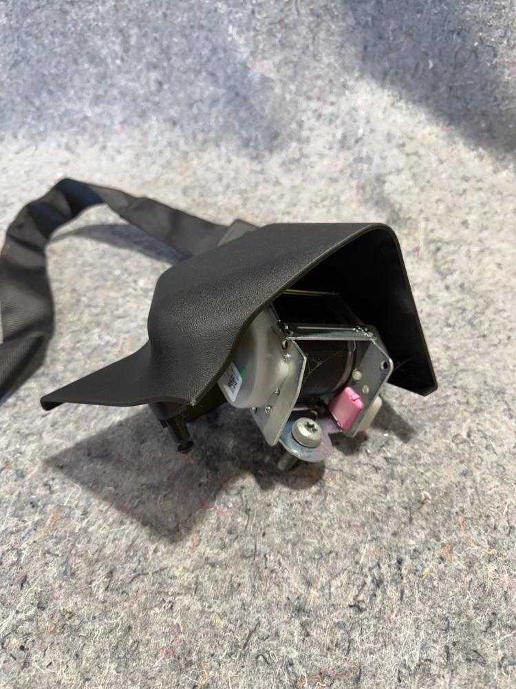 Ford F150 Raptor OEM RH Right Rear Seat Belt FL3B16611B68GG3ZHE OEM – photo 3