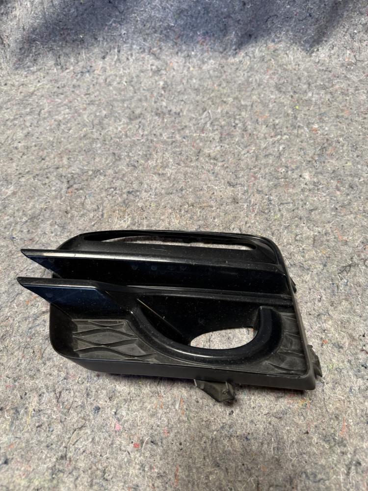 14-17 Infiniti Q50 Fog Light Driver Cover 622574GA1A OEM – photo 1