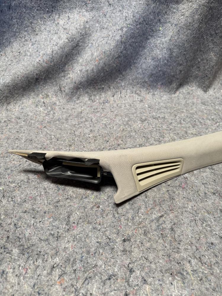 Infiniti Right Passenger Interior a Pillar Trim H7945810100A048697 OEM – photo 4